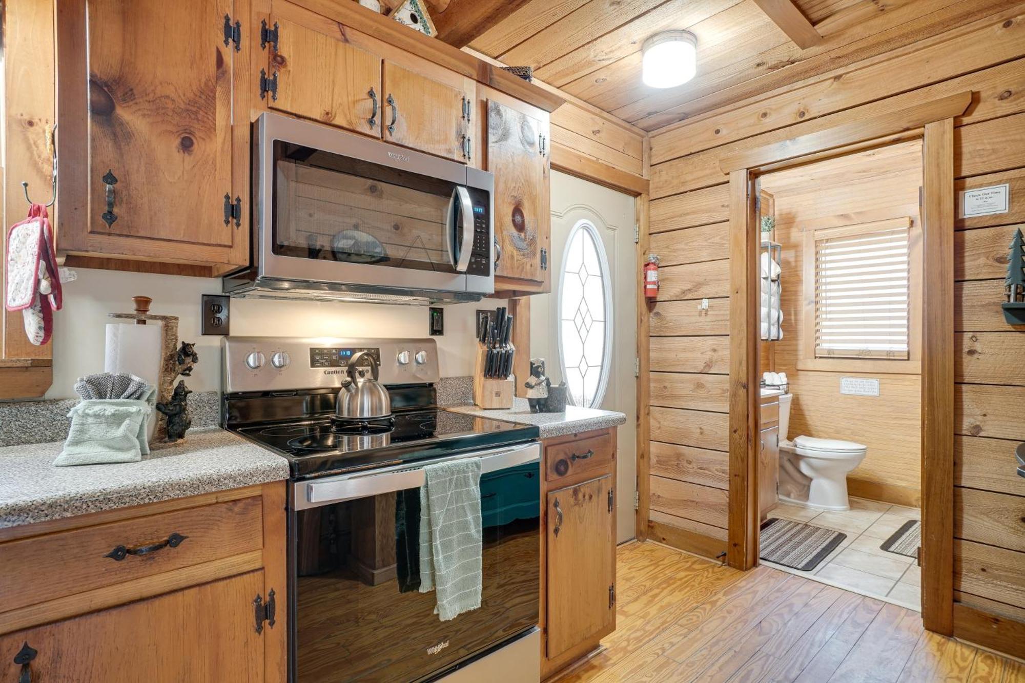 Secluded Family Retreat In Dahlonega With Hot Tub! Villa Bagian luar foto