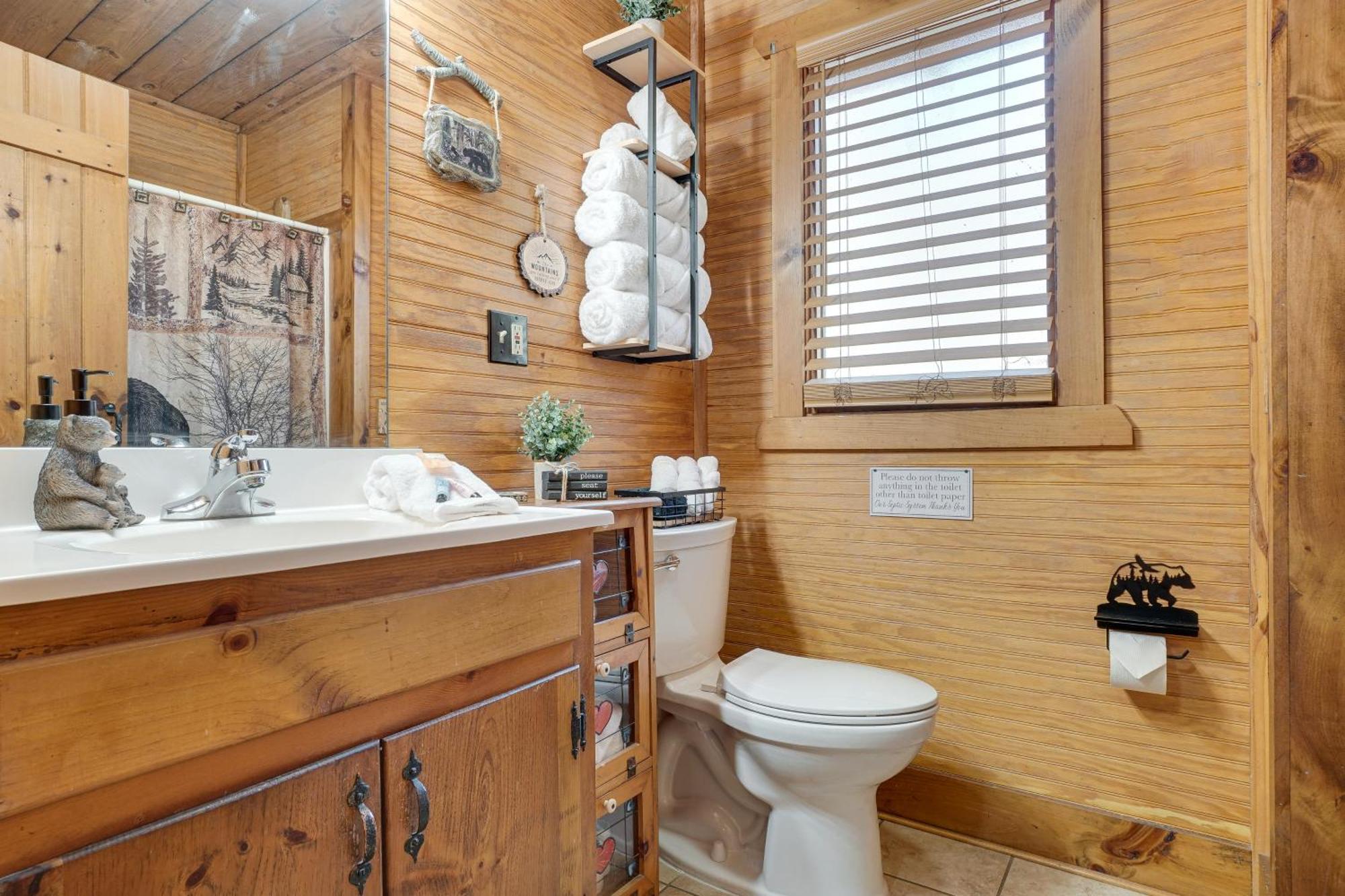 Secluded Family Retreat In Dahlonega With Hot Tub! Villa Bagian luar foto