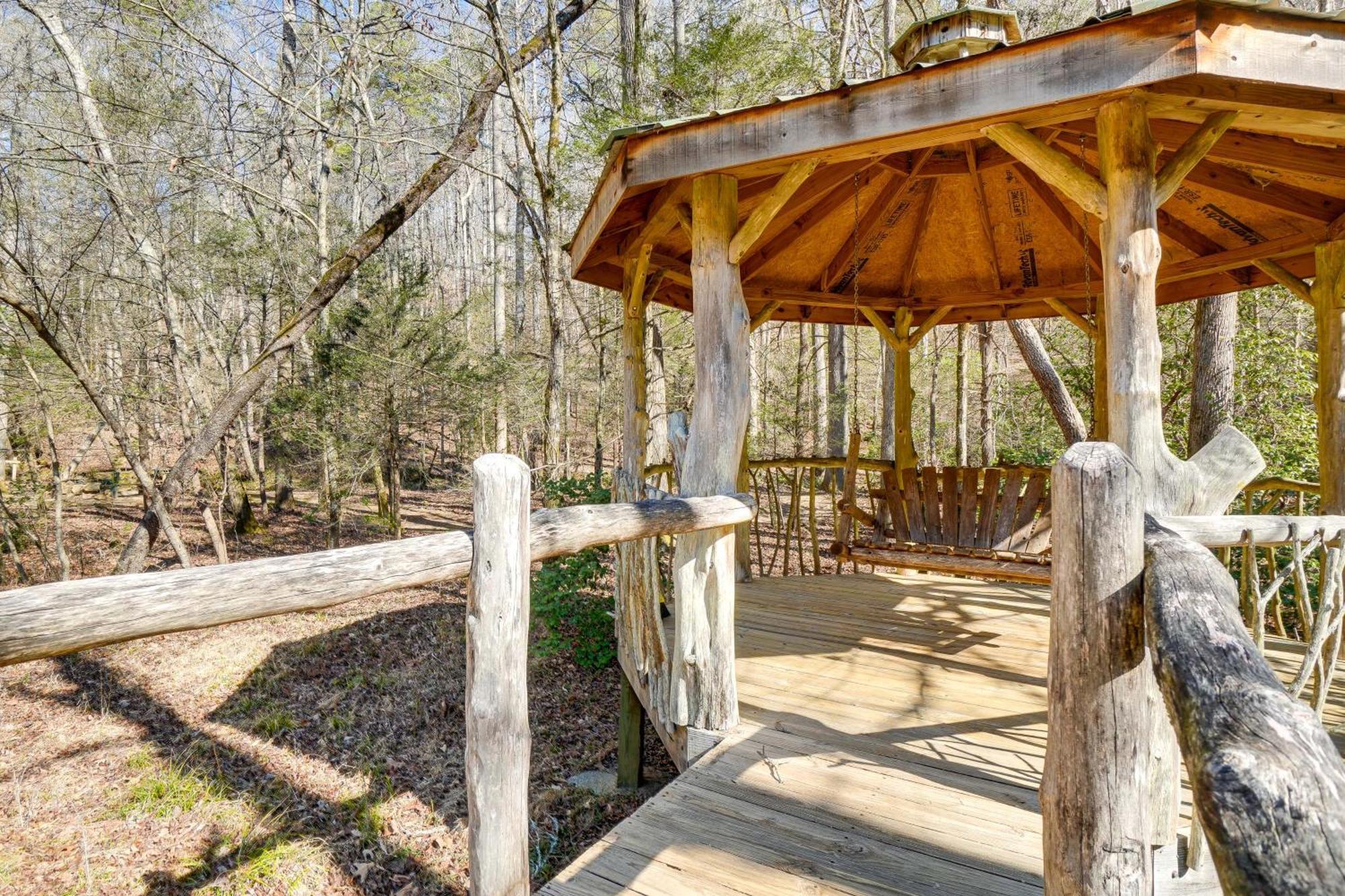 Secluded Family Retreat In Dahlonega With Hot Tub! Villa Bagian luar foto